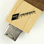 Деревянная флешка с логотипом AGS Froesch, тампопечать