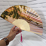 Веер с логотипом Бугровский домъ