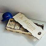 Домино с логотипом Astros