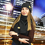 Шапка и шарф с логотипом 1F