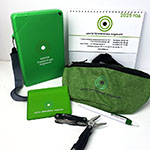 Набор с логотипом Центр крепежных изделий: бутылка для воды,поясная сумка,картхолдер,мультитул и календарь 