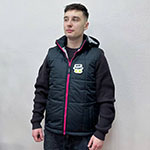 Жилет индивидуального пошива со стикерами на велкро