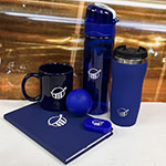 Набор с логотипом SmartLeads:блокнот,кружка,бутылка для воды,термокружка,мяч-антистресс и футляр для мелочей