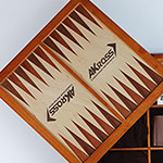 Игра с логотипом AKross