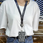 Бейдж с логотипом Bizone